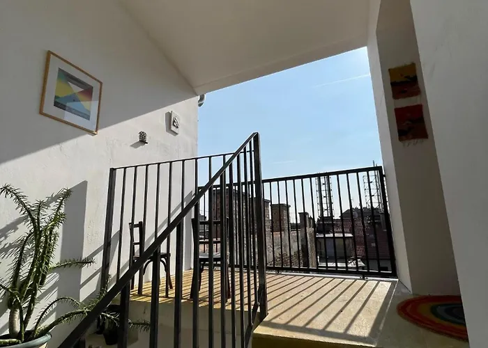 Stylish Apartment, Floor With Private Terrace *