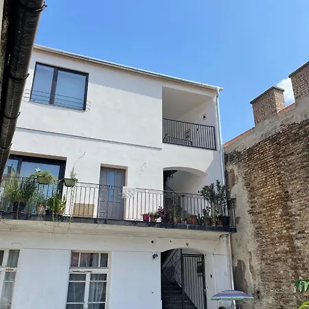 Stylish Apartment, Floor With Private Terrace 부다페스트